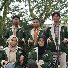 Cover utama RE-Zine edisi April